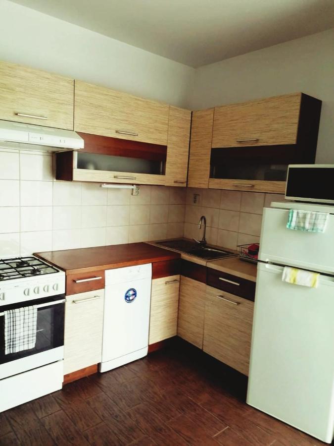 Apartmany Pri Auparku Пьештяни Экстерьер фото