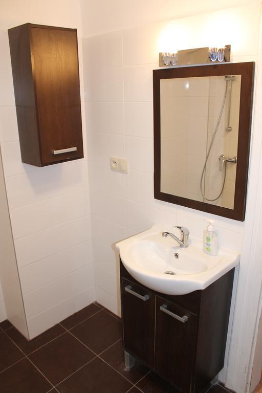 Apartmany Pri Auparku Пьештяни Экстерьер фото